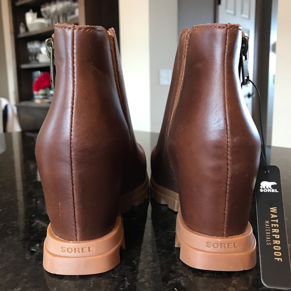 New Sorel Joan of Arctic Wedge III Zip Bootie, Brown Waterproof Leather Boots - Picture 4 of 16